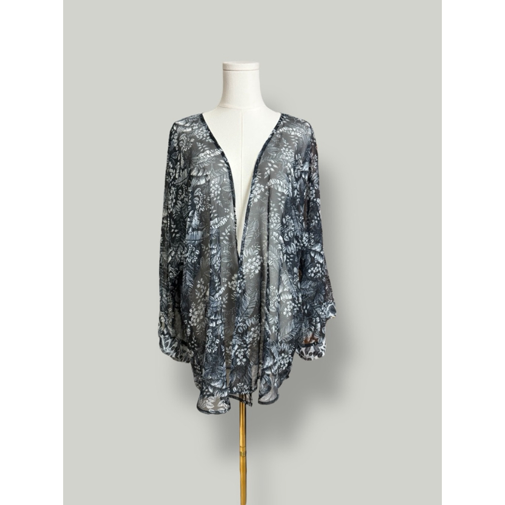 STEVE MADDEN Cover Up Women One Size Fits Medium Floral Prints Kimono Cardigan